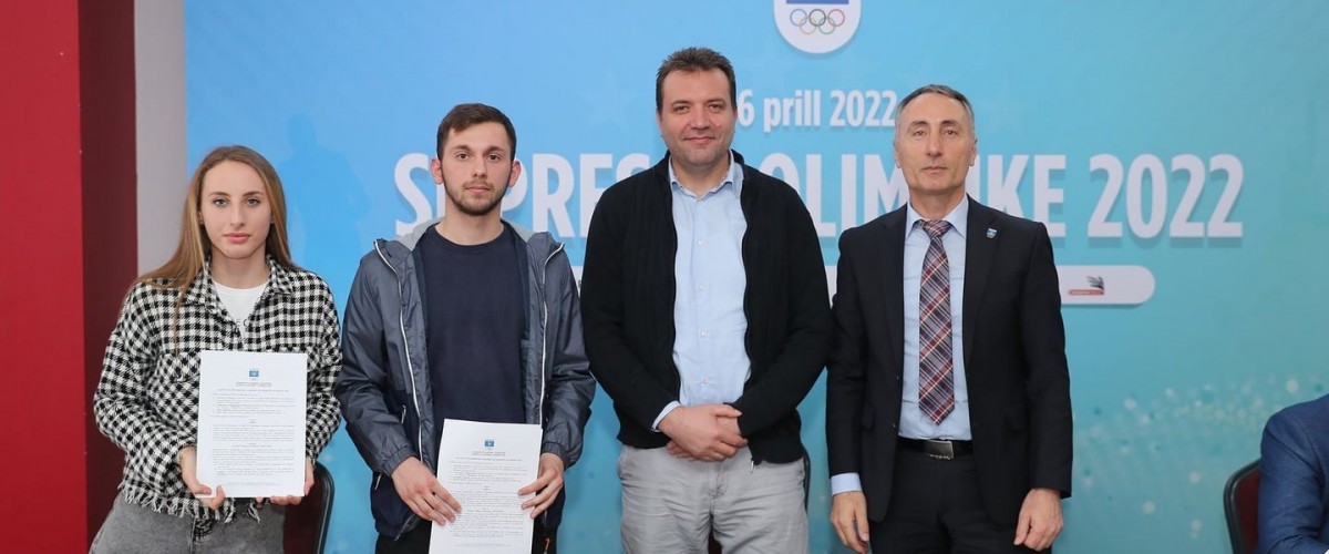 Alma Mehmeti dhe Kreshnik Mahmuti përzgjedhen nga KOK-u si shpresa olimpike për vitin 2022
