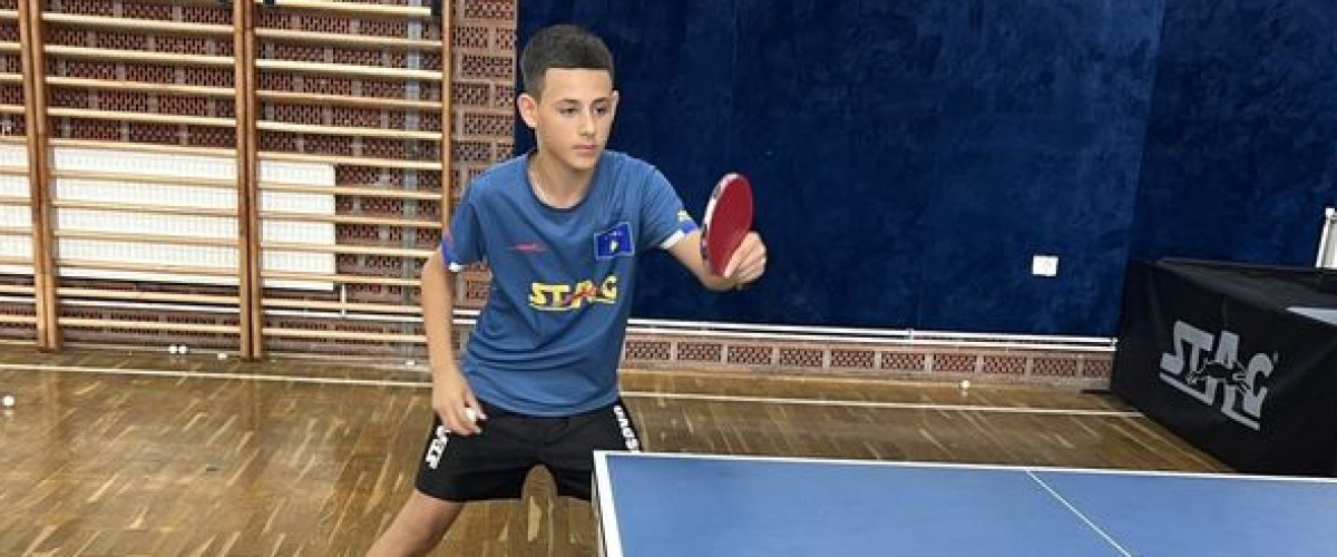 Organizohet turneu TOP 8 për U13