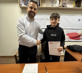 Imran Duraki shpërblehet nga FPPK për suksesin e arritur në MTTU